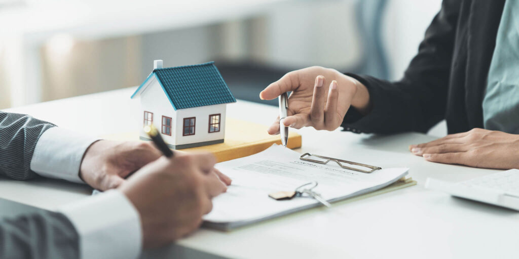 Als Sachverständige für Immobilienbewertung erstellen wir rechtssichere Immobilien Gutachten im Auftrag von Bund, Ländern und Gemeinden.